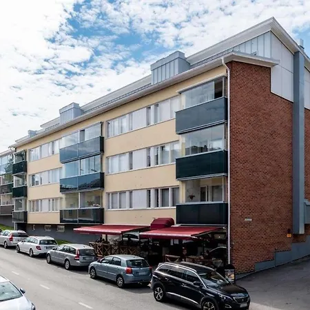 Snellmaninkatu 22 A, Yksityinen Pistokkeellinen Paikoitus Sisaeltyy Hintaan Apartmán *