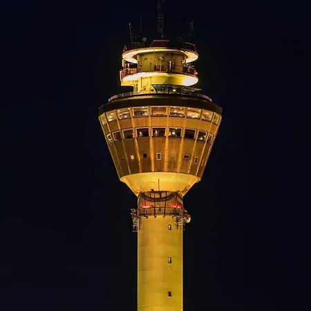 Snellmaninkatu 22 A, Yksityinen Pistokkeellinen Paikoitus Sisaeltyy Hintaan アパート クオピオ